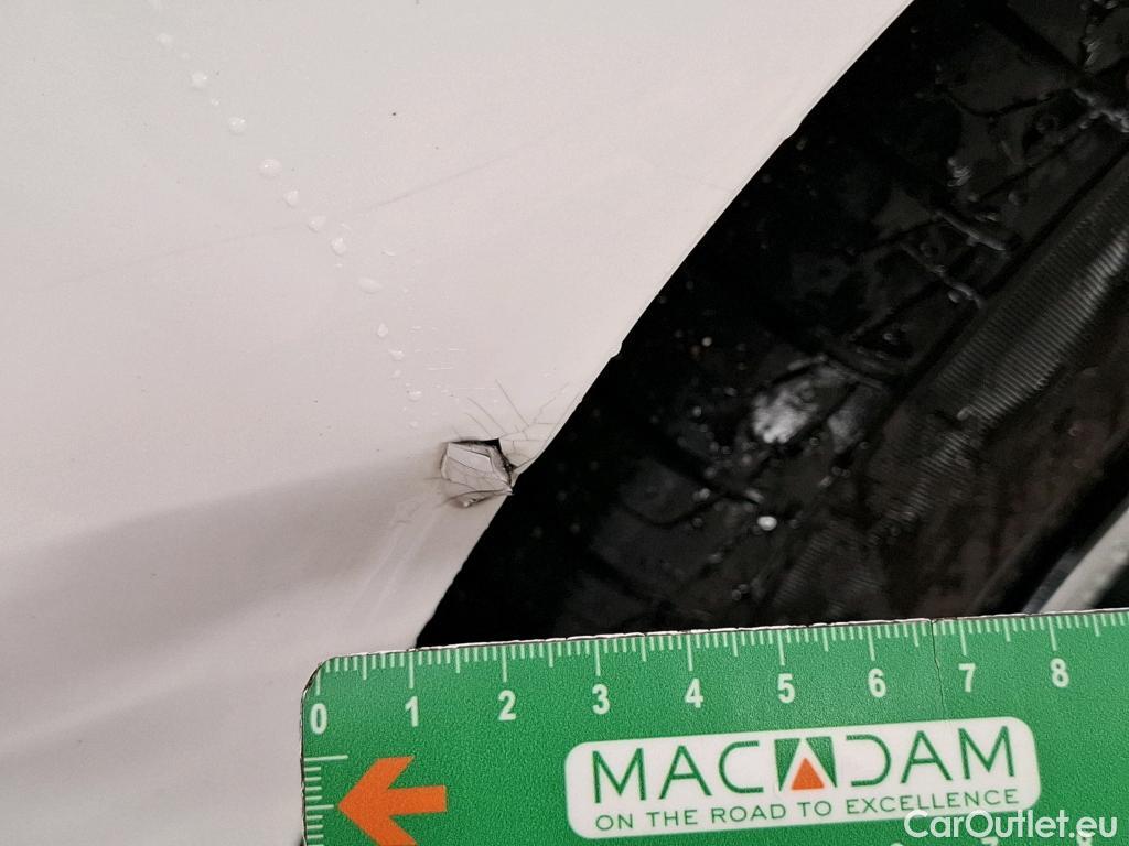  Peugeot  208  Premium 1.5 HDi 100CV BVM6 E6d #10