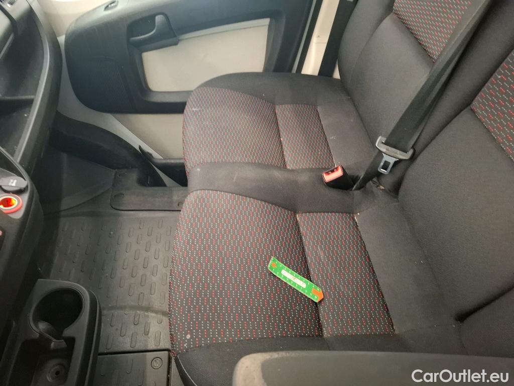  Citroen  Jumper CITROEN  / 2014 / 4P / Fourgon tôlé 33 L2H2 BlueHDi 110 BVM6 Club #84