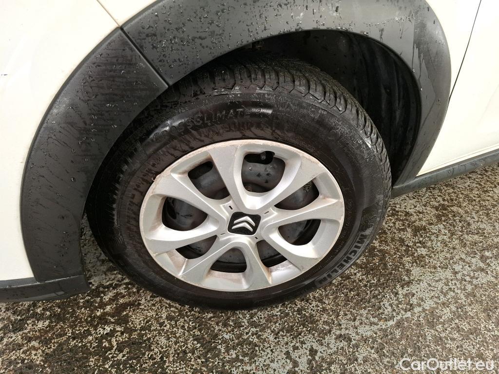  Citroen  C3  Société Feel Nav 1.5 BlueHDI 100CV BVM6 E6dT #14