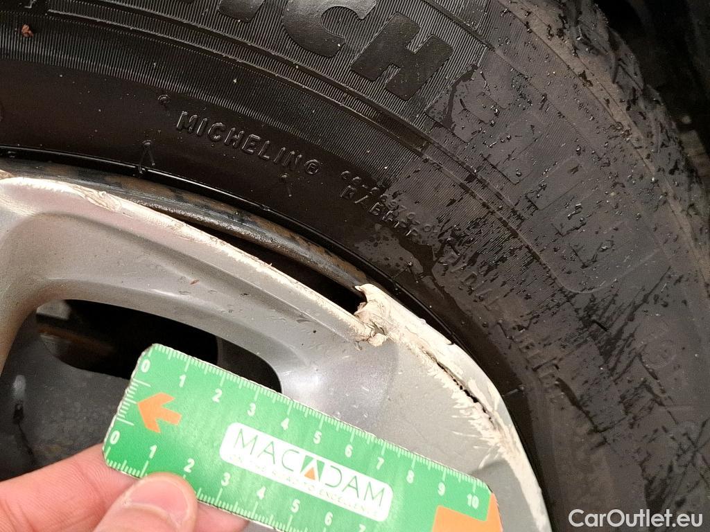  Citroen  C3  Société Feel Nav 1.5 BlueHDI 100CV BVM6 E6dT #19