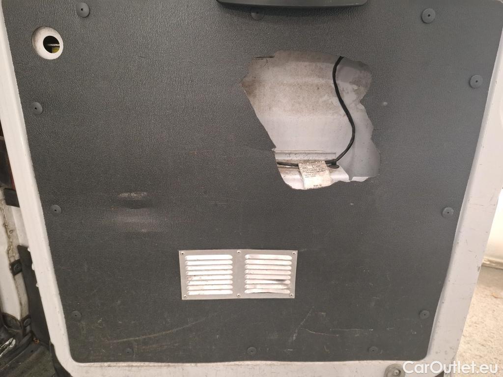  Peugeot  Boxer  Fourgon Surélevé 333 L2H2 Premium BlueHDi 120 Start&Stop HDi 120CV BVM6 E6d #14