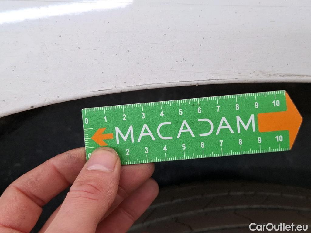  Peugeot  Partner PEUGEOT  / 2018 / 4P / Fourgonnette BLUEHDI 75 S&S STANDARD 650KG PREMIUM #13