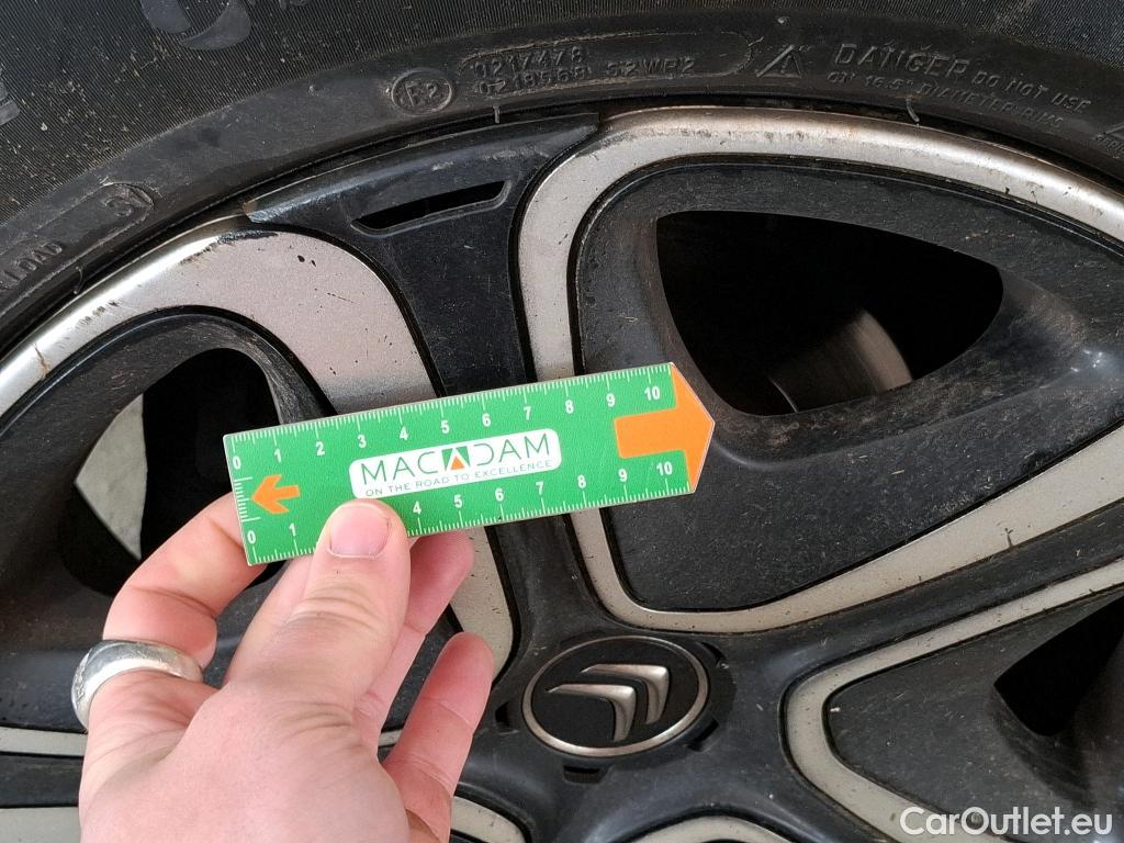  Citroen  C3  Société Feel 1.5 BlueHDI 100CV BVM6 E6d #6