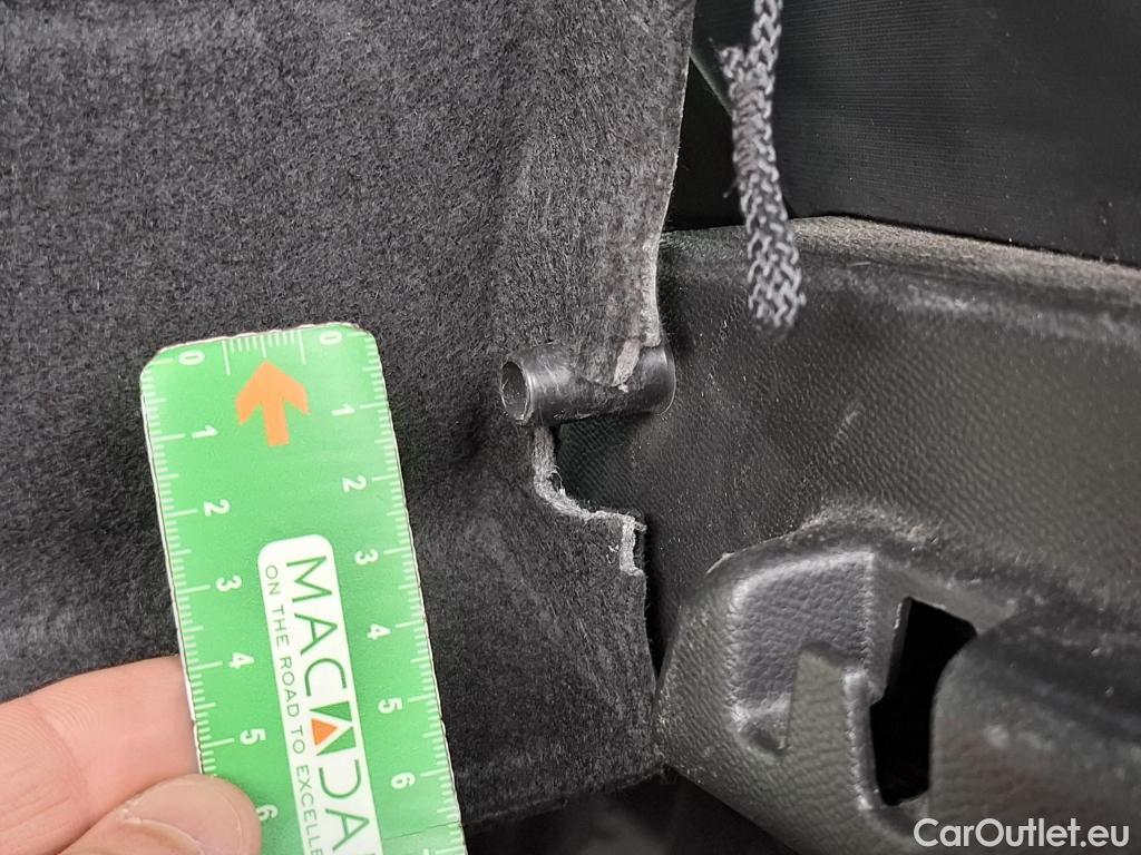  Peugeot  208  Premium 1.5 HDi 100CV BVM6 E6d #25