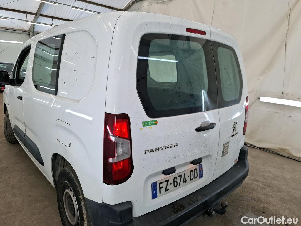  Peugeot  Partner PEUGEOT  / 2018 / 4P / Fourgonnette BLUEHDI 75 S&S STANDARD 650KG PREMIUM #37