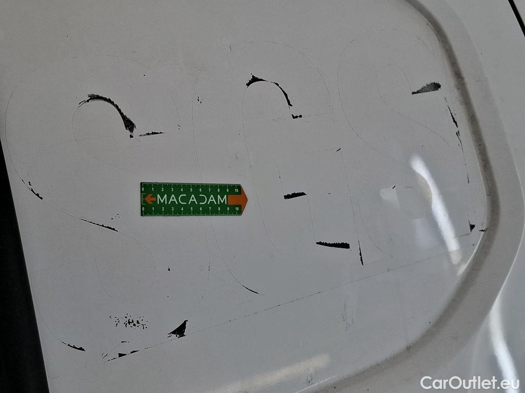  Peugeot  Partner PEUGEOT  / 2018 / 4P / Fourgonnette BLUEHDI 75 S&S STANDARD 650KG PREMIUM #60