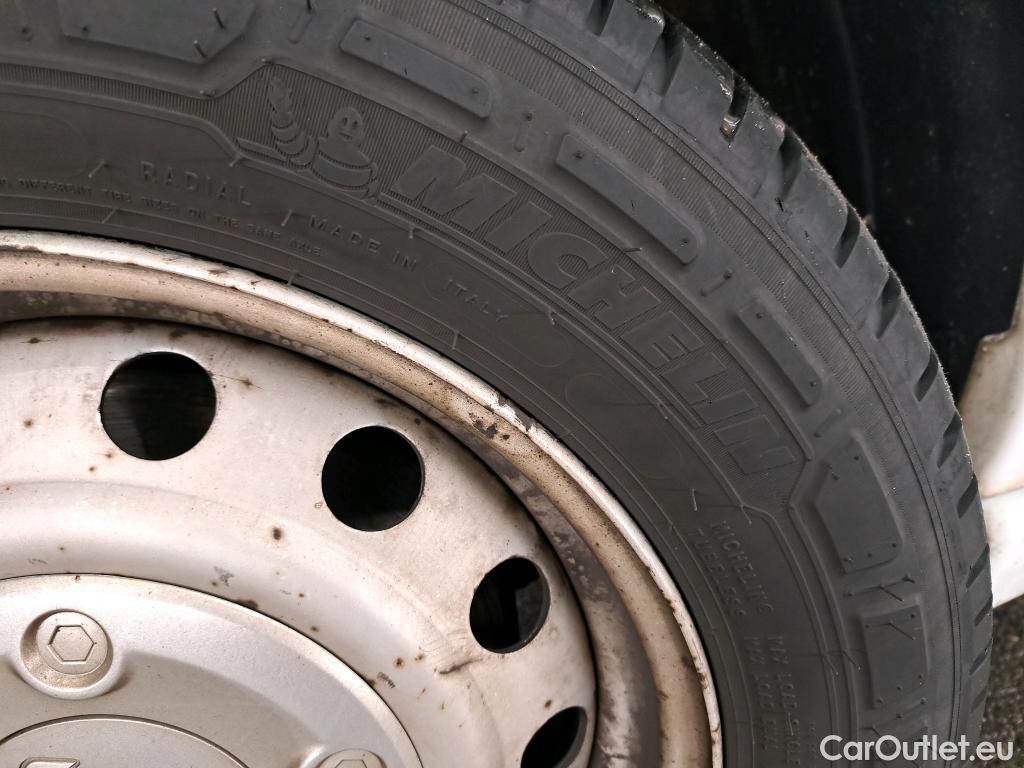  Peugeot  Expert  Fourgon  Fourgon L2H1 Pack CD Clim Plus 1.6 90CV BVM5 #57