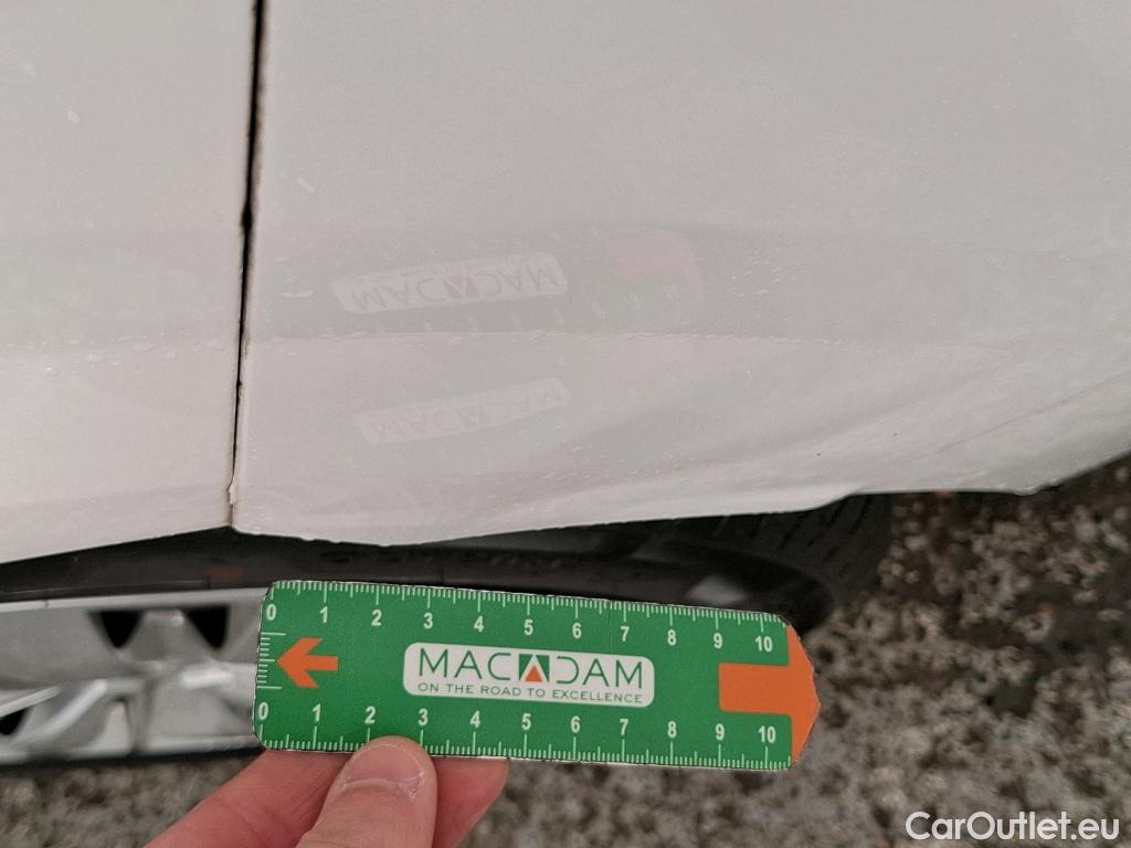  Peugeot  208  Premium 1.5 HDi 100CV BVM6 E6d #8