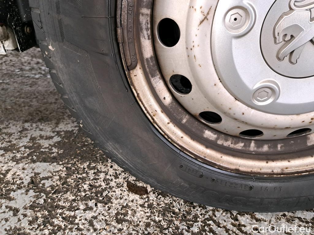  Peugeot  Expert  Fourgon  Fourgon L2H1 Pack CD Clim Plus 1.6 90CV BVM5 #54