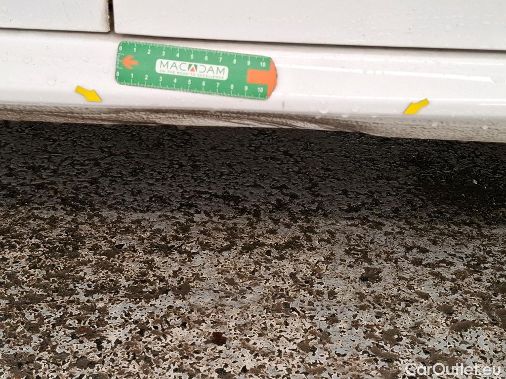  Peugeot  208  Premium 1.5 HDi 100CV BVM6 E6d #23