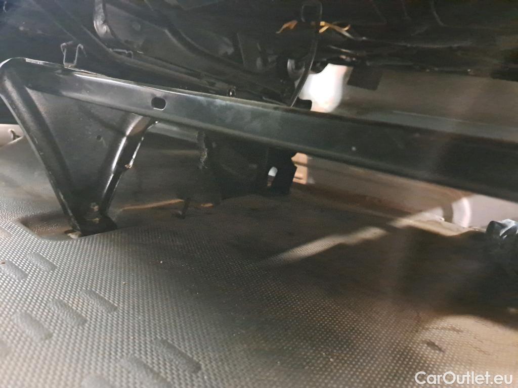  Peugeot  Expert  Fourgon  Fourgon L2H1 Pack CD Clim Plus 1.6 90CV BVM5 #43