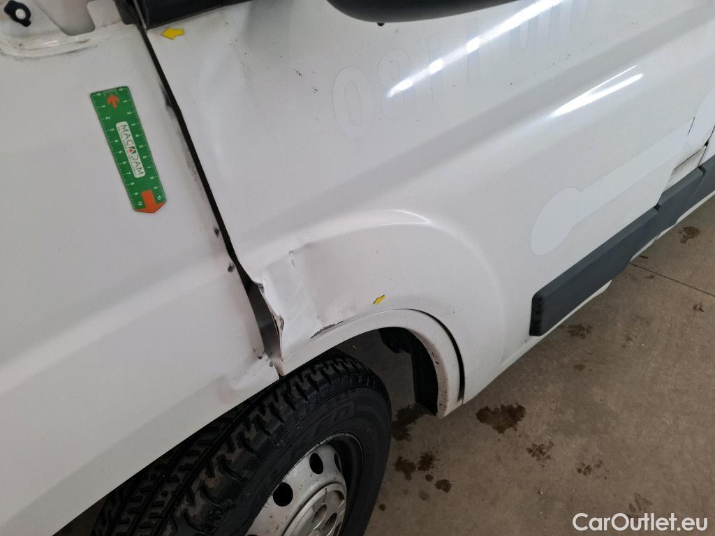  Citroen  Jumper CITROEN  / 2014 / 4P / Fourgon tôlé 33 L2H2 BlueHDi 110 BVM6 Club #2