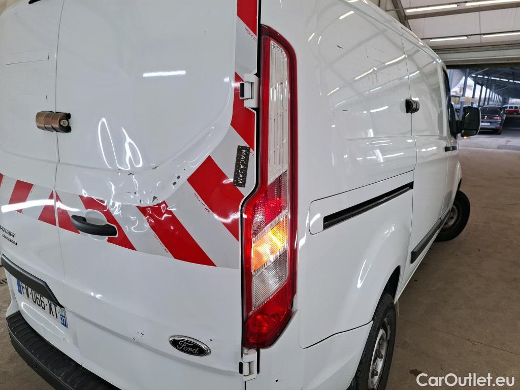  Ford  Transit FORD  Custom / 2018 / 4P / Fourgon tôlé 2.0 ECOBLUE 105 280 L1H1 TREND BUSINESS #69