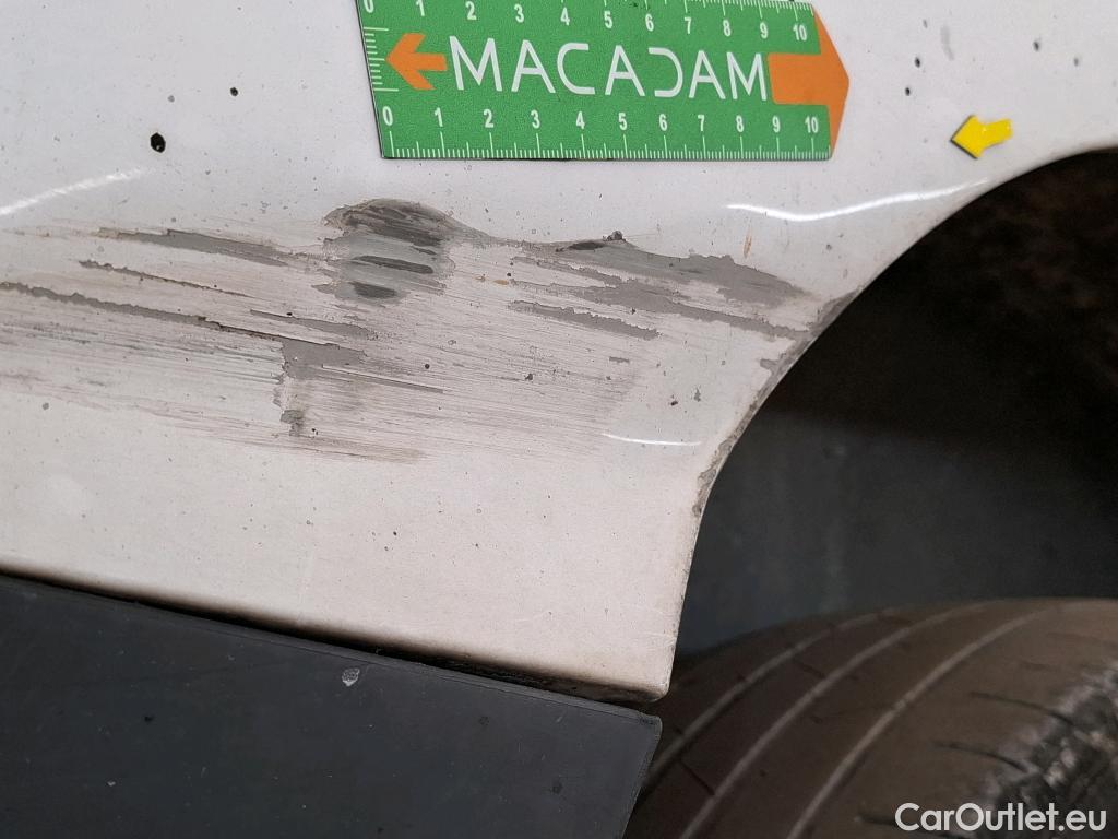  Peugeot  Partner PEUGEOT  / 2018 / 4P / Fourgonnette BLUEHDI 75 S&S STANDARD 650KG PREMIUM #5