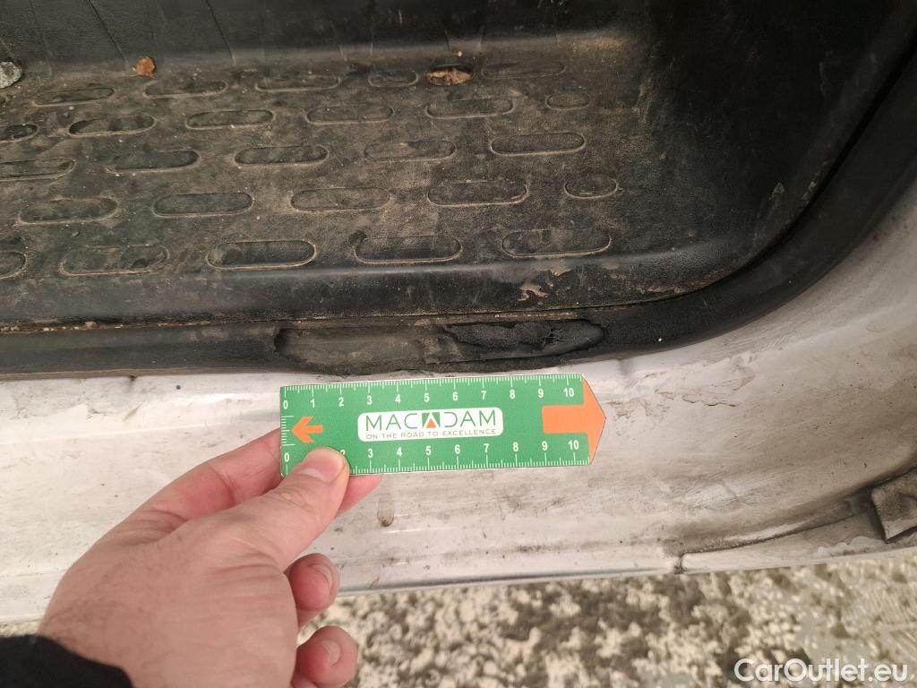  Peugeot  Boxer  Fourgon Surélevé 333 L2H2 Premium BlueHDi 120 Start&Stop HDi 120CV BVM6 E6d #21