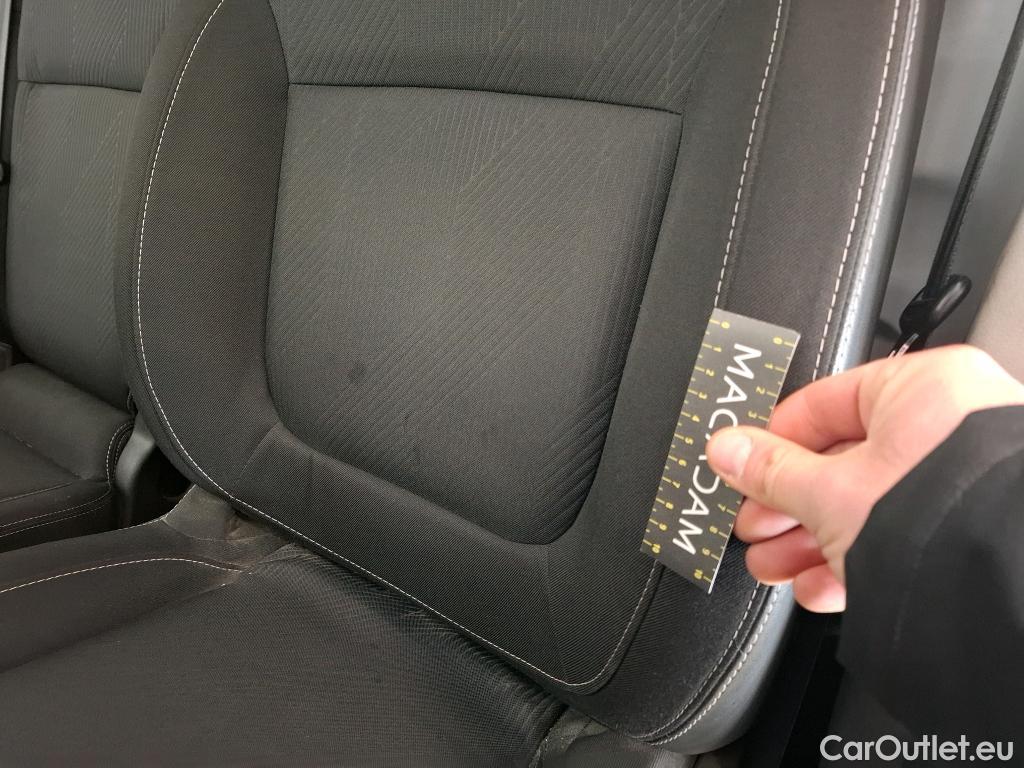  Renault  Trafic RENAULT  / 2019 / 4P / Fourgon tole NV FG GCF L2H1 1300 dCi 120 #11