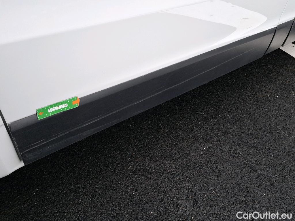  Renault  Trafic  Furgon Grand Confort L1H1 1000 1.6 dCi 125CV BVM6 E6 #60