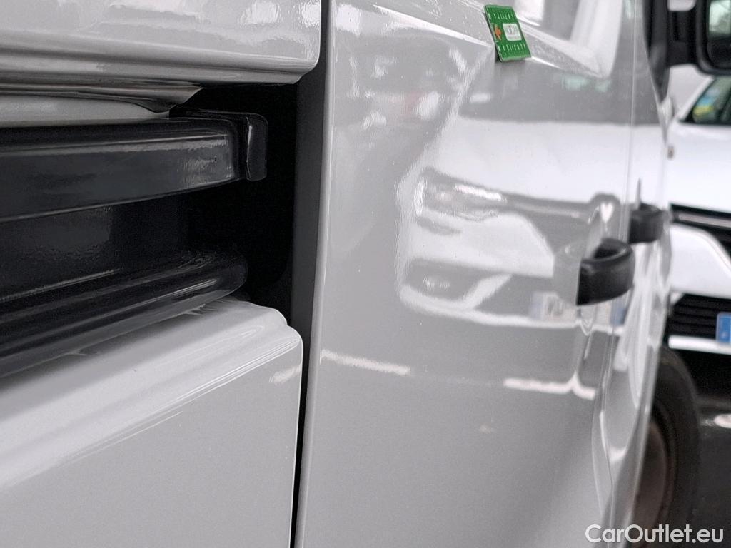  Renault  Trafic  Furgon Grand Confort L1H1 1000 1.6 dCi 125CV BVM6 E6 #37