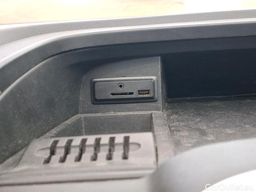  Renault  Trafic RENAULT  / 2019 / 4P / Fourgon tole NV FG GCF L2H1 1300 dCi 120 #6