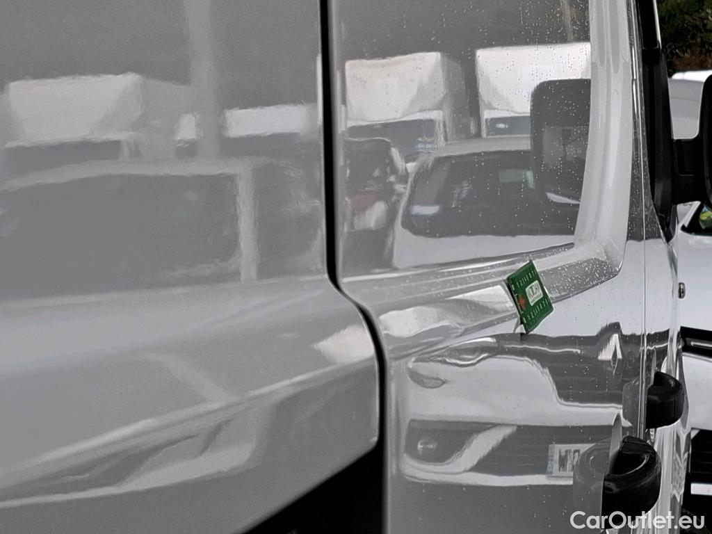  Renault  Trafic  Furgon Grand Confort L1H1 1000 1.6 dCi 125CV BVM6 E6 #40