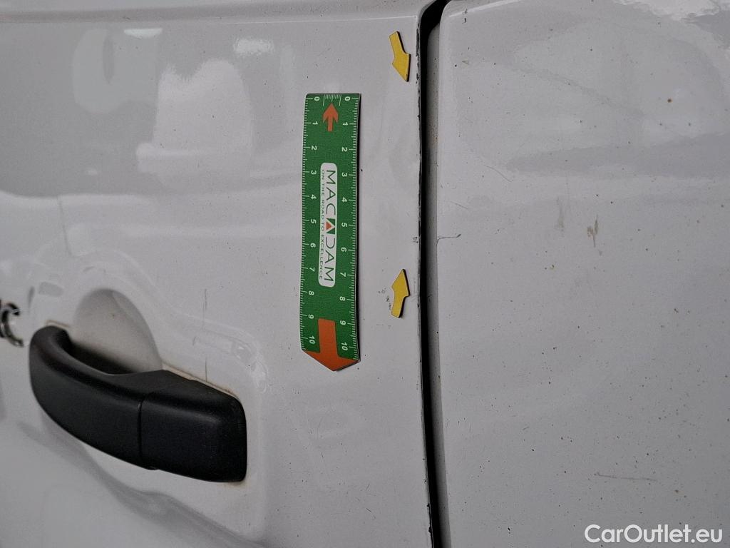  Renault  Trafic  Furgon Grand Confort L1H1 1000 1.6 dCi 125CV BVM6 E6 #47