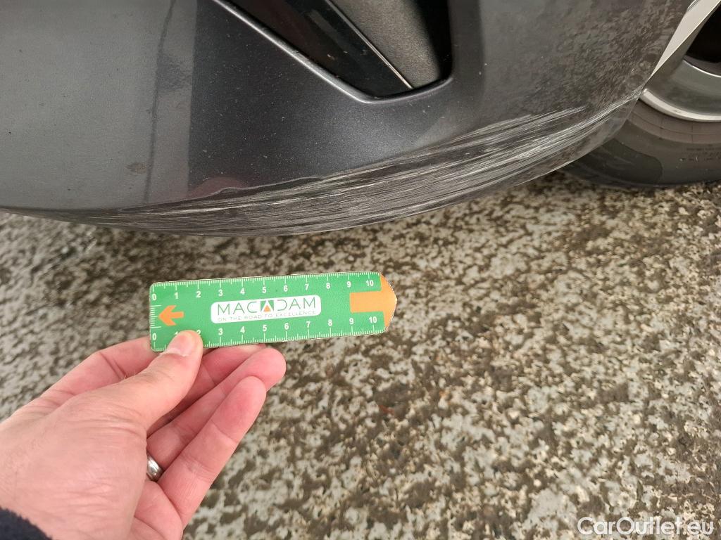  Bmw  Serie 3 Série 3 Touring 320 d Lounge 2.0 190CV BVA8 E6d #4