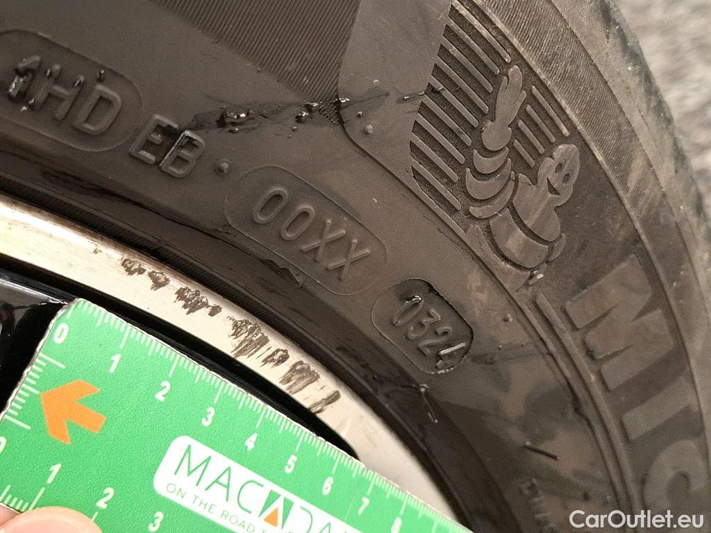  Citroen  C4  Berline Feel Pack Business 1.5 BlueHDI 130CV BVA8 E6d #17