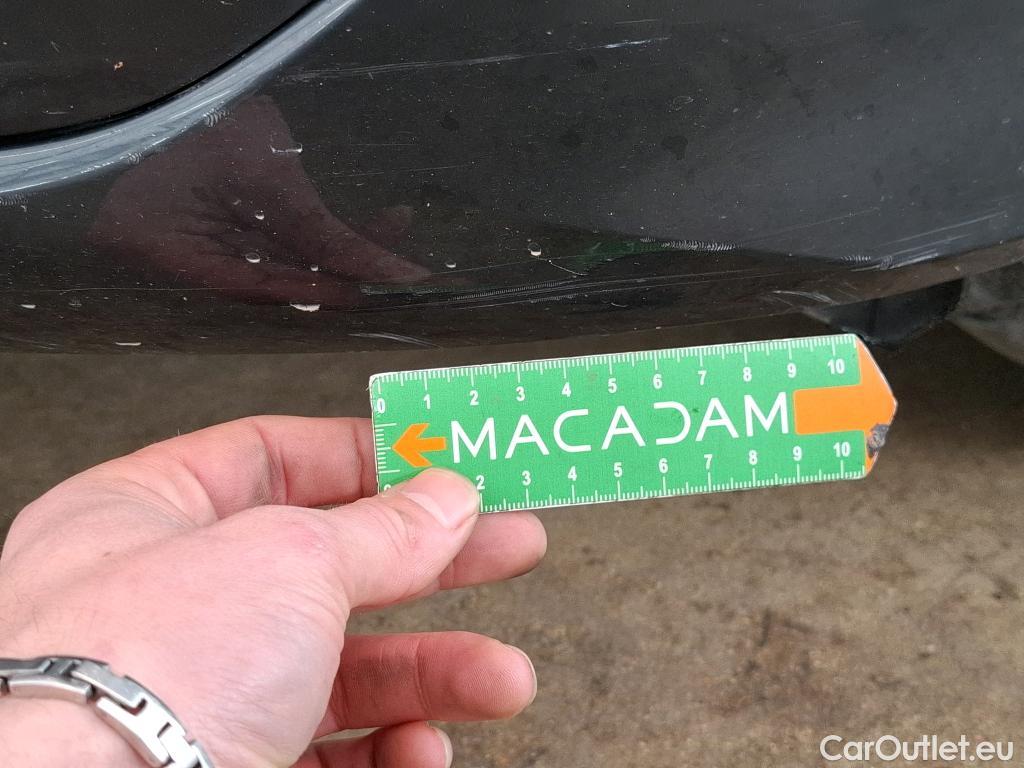  Audi  A3  Berline 30 TDI Business Line 2.0 TDI 115CV BVA7 E6d #14