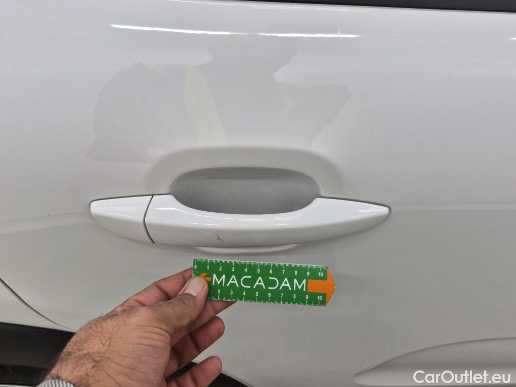  Citroen  C3  Feel Business 1.5 BlueHDI 100CV BVM5 E6dT #12