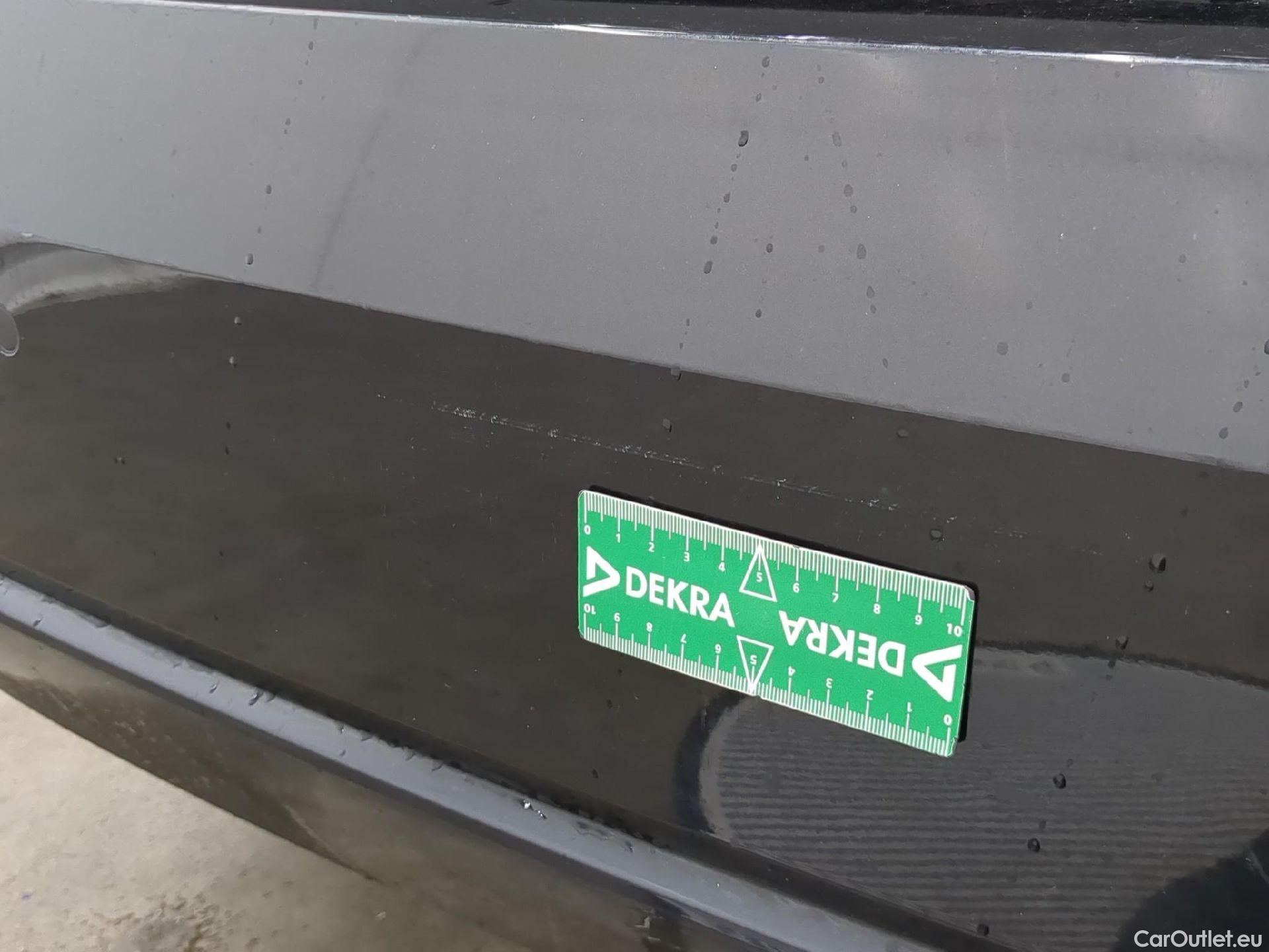  Bmw  Serie 3 BMW Série 3 Berline / 2022 / 4P / Berline 318i 156ch Business Design BVA8 #19