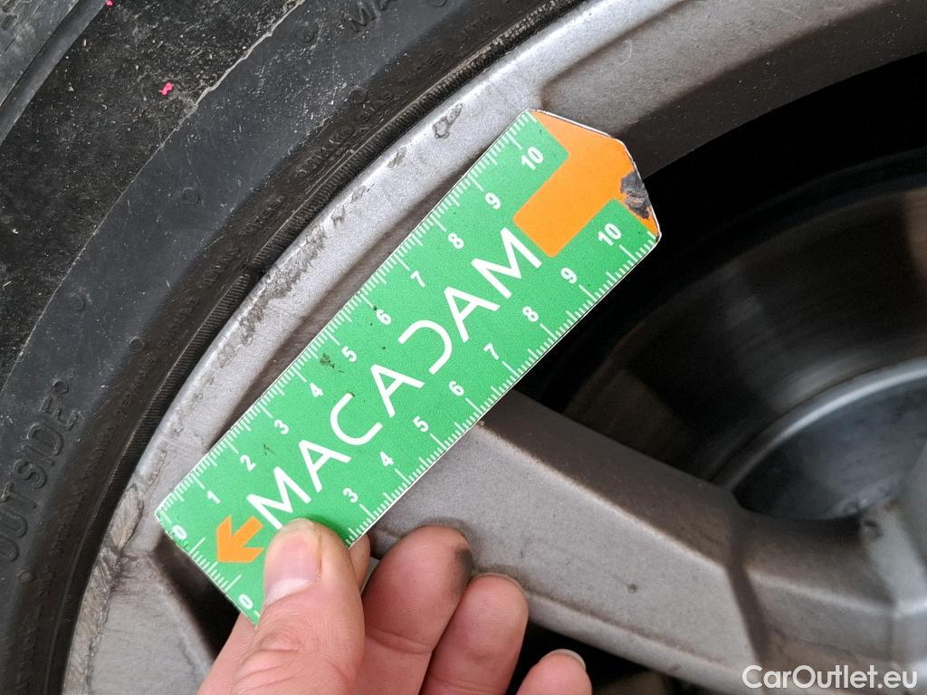  Audi  A3  Berline 30 TDI Business Line 2.0 TDI 115CV BVA7 E6d #7