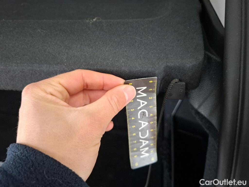  Bmw  X1 Série  sDrive16d Lounge 1.5 115CV BVA7 E6d #19