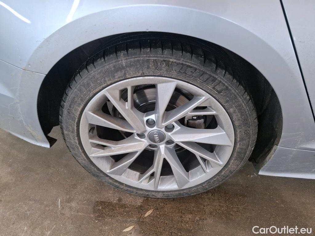  Audi  A5 Sportback AUDI  / 2019 / 5P / Berline 35 TDI 163 S TRONIC 7 BUSI LINE SB #22