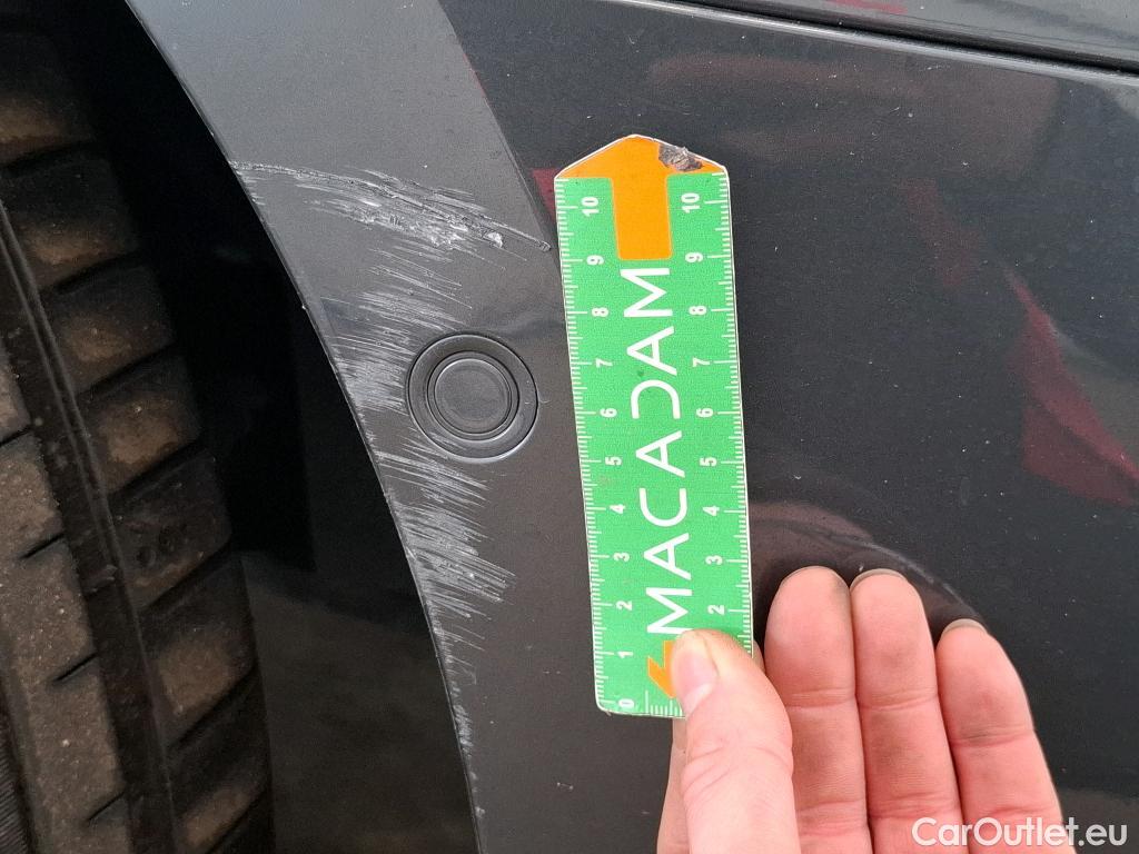  Audi  A3  Berline 30 TDI Business Line 2.0 TDI 115CV BVA7 E6d #18