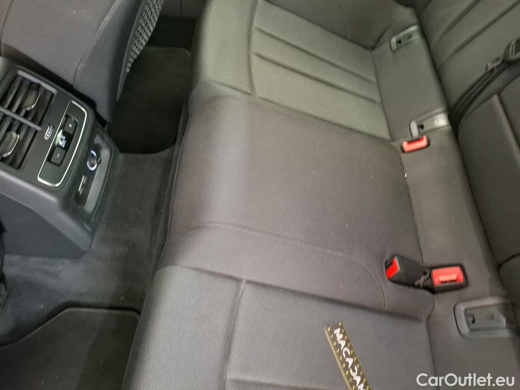  Audi  A5 Sportback AUDI  / 2019 / 5P / Berline 35 TDI 163 S TRONIC 7 BUSI LINE SB #44