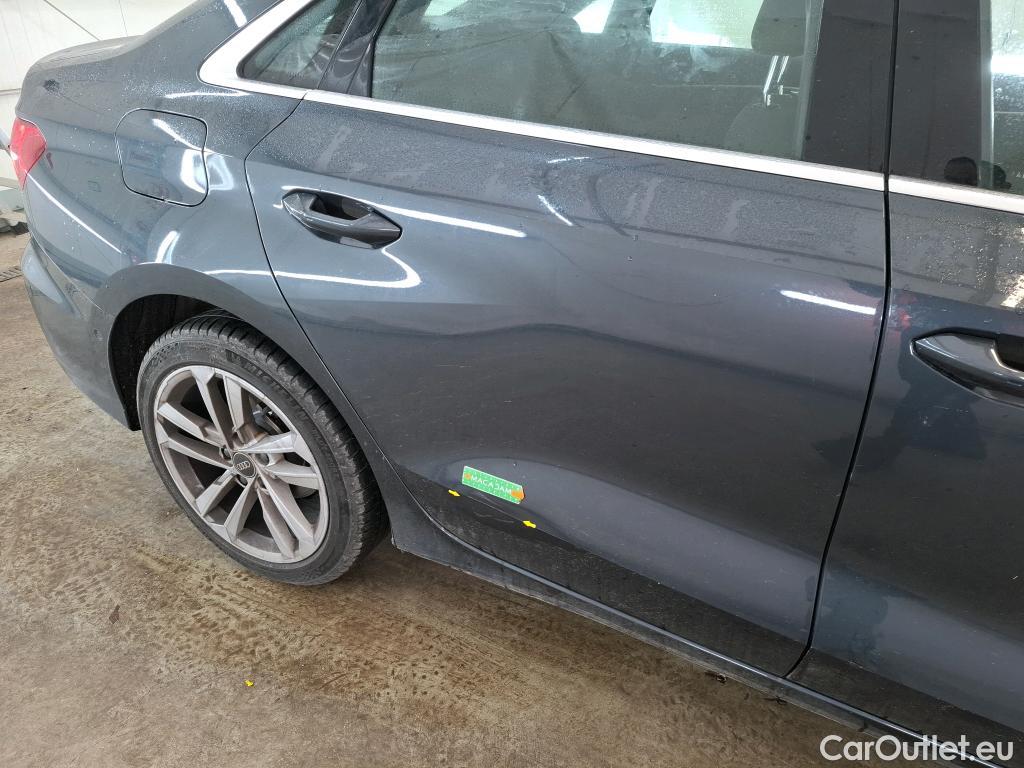  Audi  A3  Berline 30 TDI Business Line 2.0 TDI 115CV BVA7 E6d #9