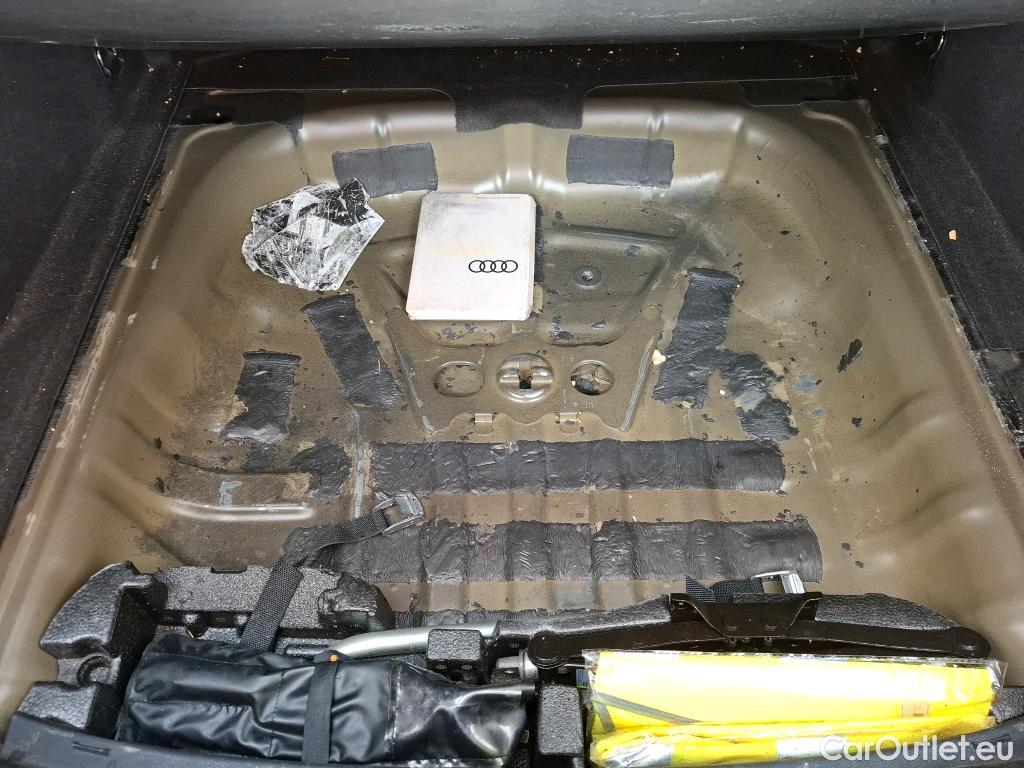  Audi  A3  Berline 30 TDI Business Line 2.0 TDI 115CV BVA7 E6d #40