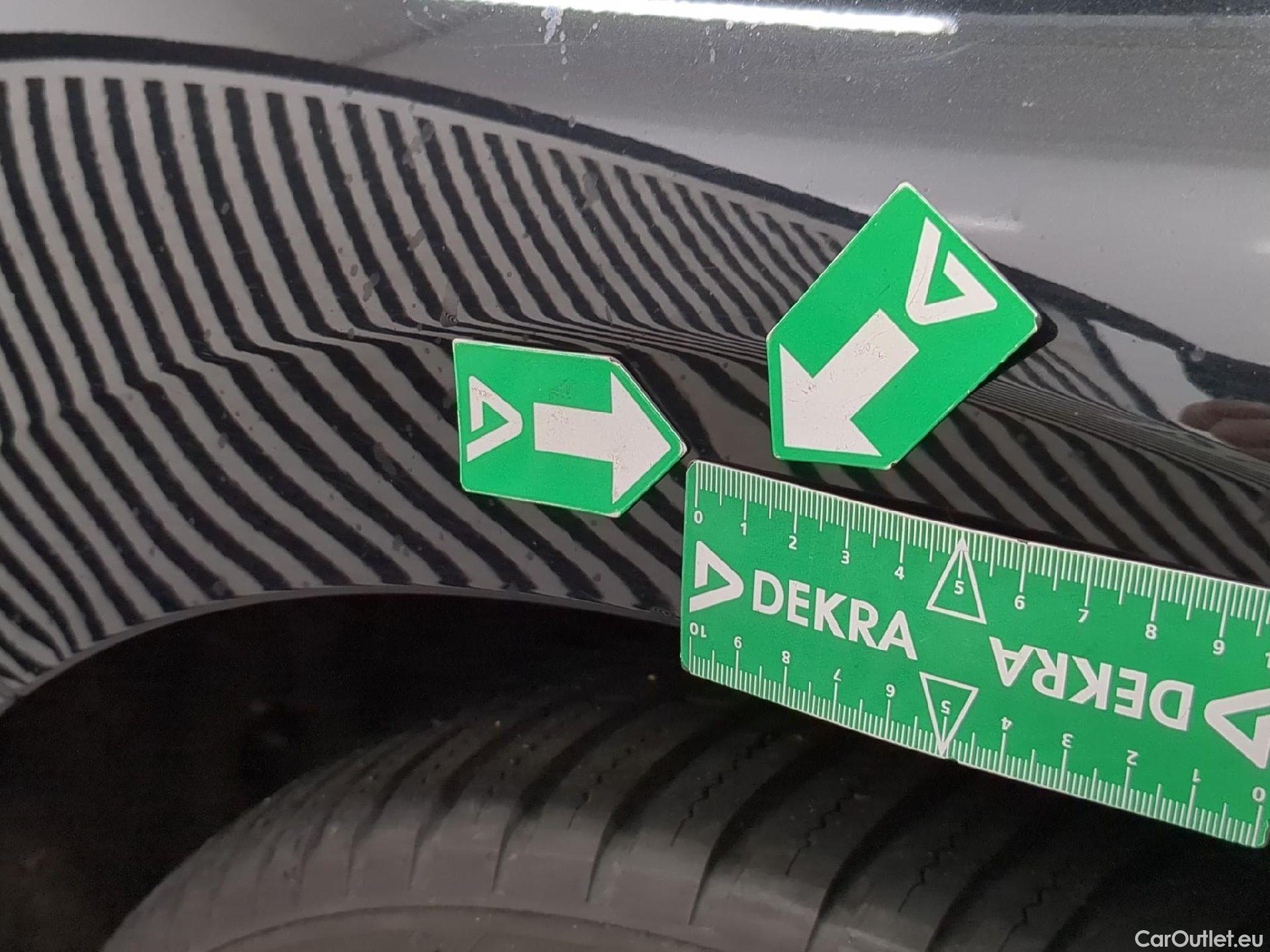  Bmw  Serie 3 BMW Série 3 Berline / 2022 / 4P / Berline 318i 156ch Business Design BVA8 #6