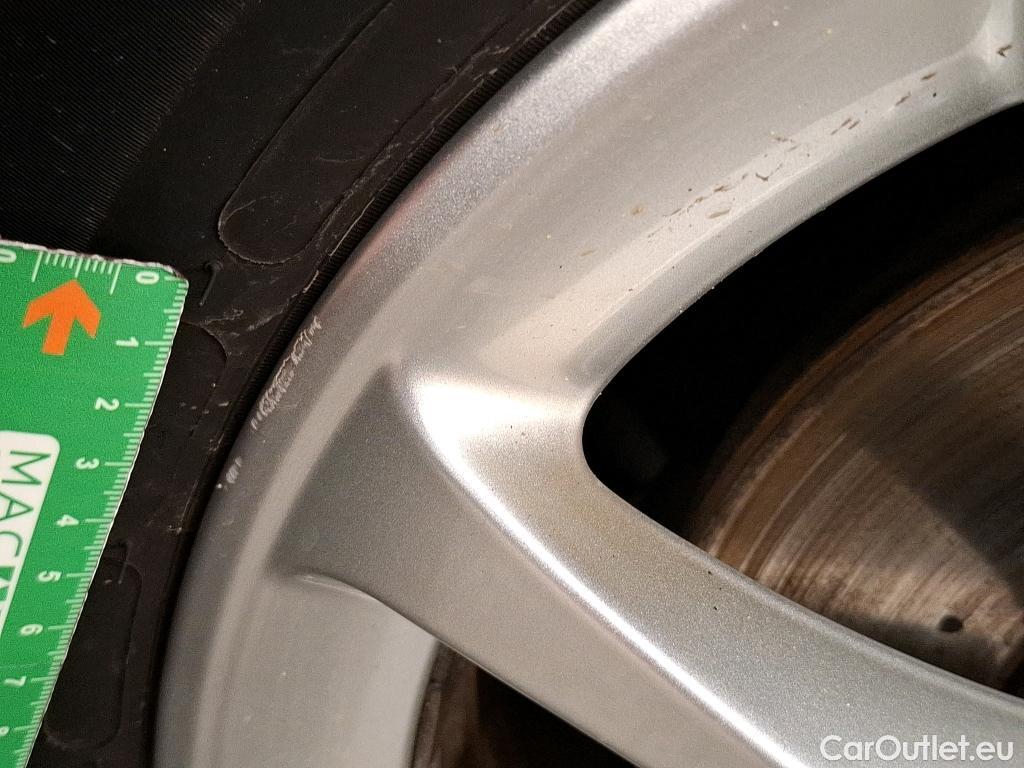  Mercedes  A-Klasse MERCEDES-BENZ Classe A Compact / 2018 / 5P / Berline A 220 d Progressive Line 8G-DCT #25