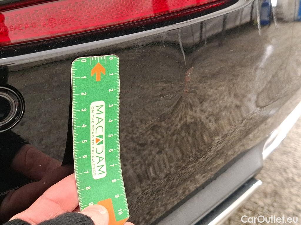  Mercedes  A-Klasse MERCEDES-BENZ Classe A Compact / 2018 / 5P / Berline A 220 d Progressive Line 8G-DCT #19