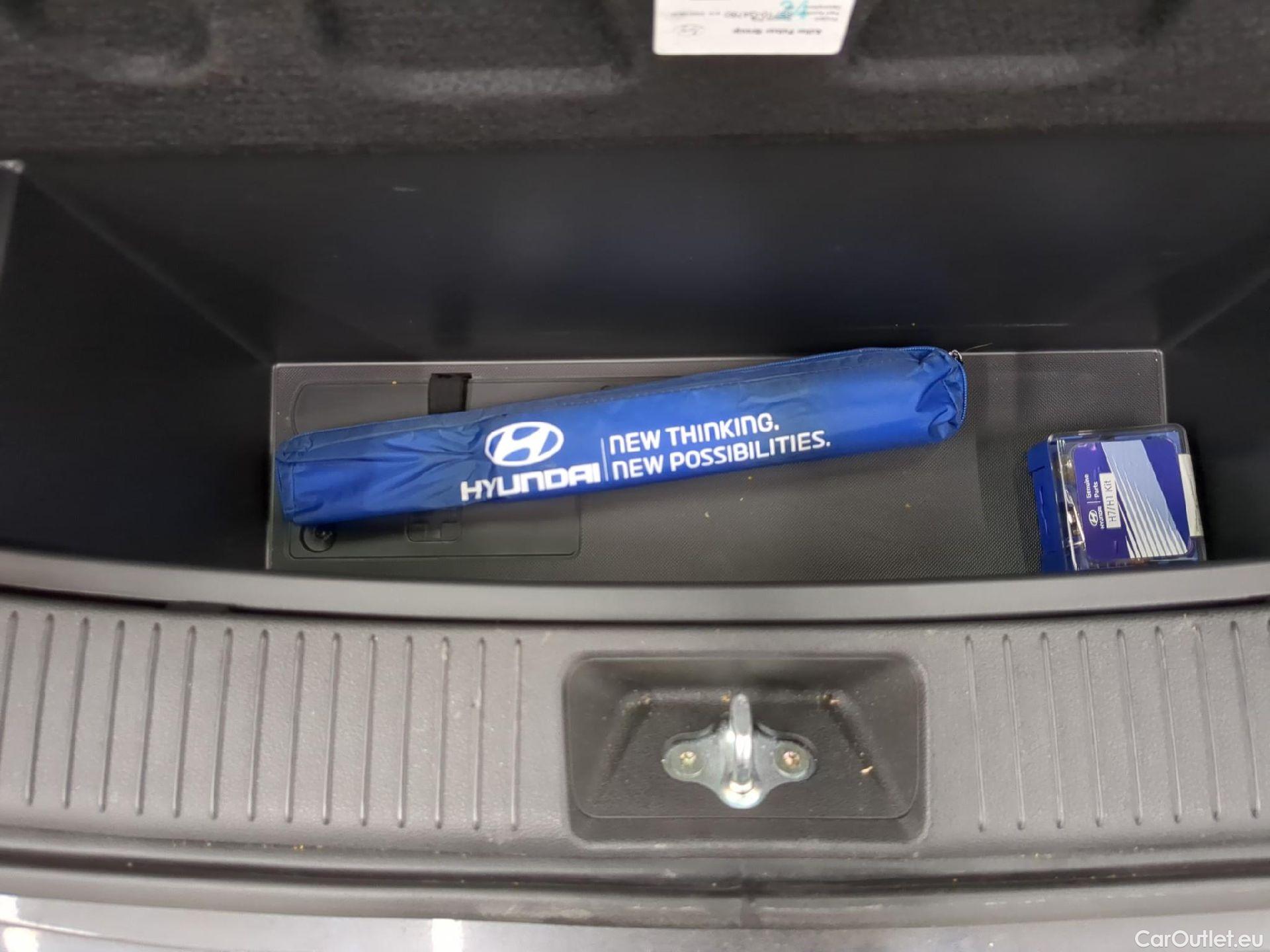  Hyundai  i30 HYUNDAI  Sport Wagon / 2020 / 5P / Break 1.0 T-GDI 120 MHEV DCT-7 N LINE SW #1