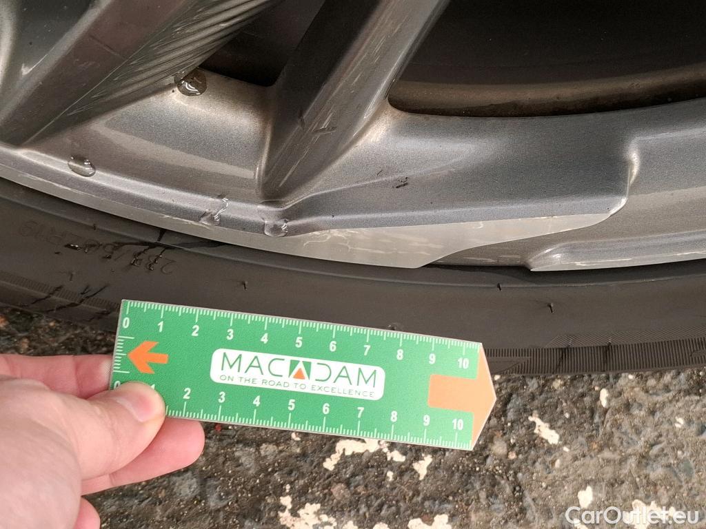  DS  DS7 DS DS 7 Crossback / 2017 / 5P / SUV PureTech 180 Automatique So Chic #37