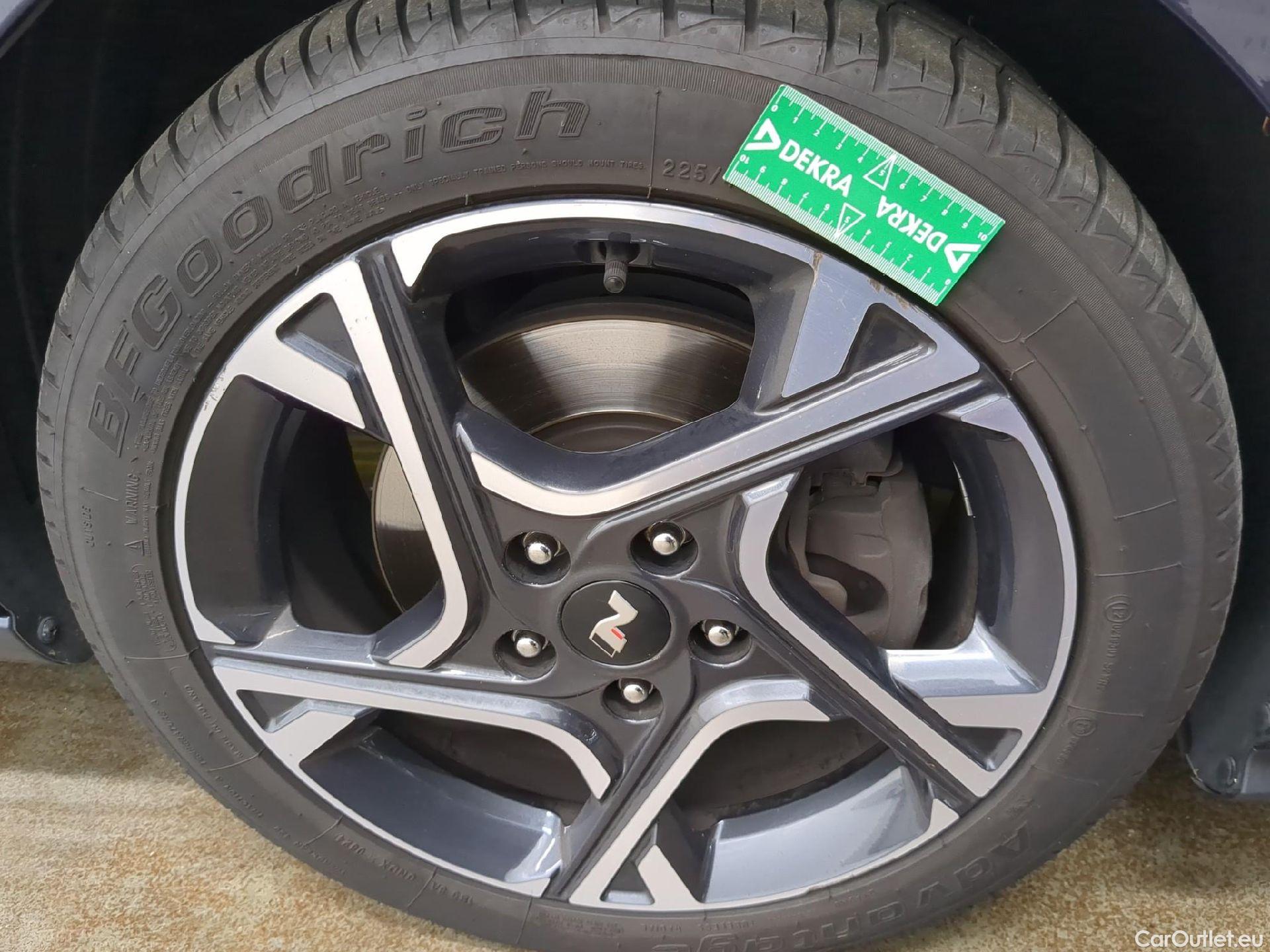  Hyundai  i30 HYUNDAI  Sport Wagon / 2020 / 5P / Break 1.0 T-GDI 120 MHEV DCT-7 N LINE SW #6