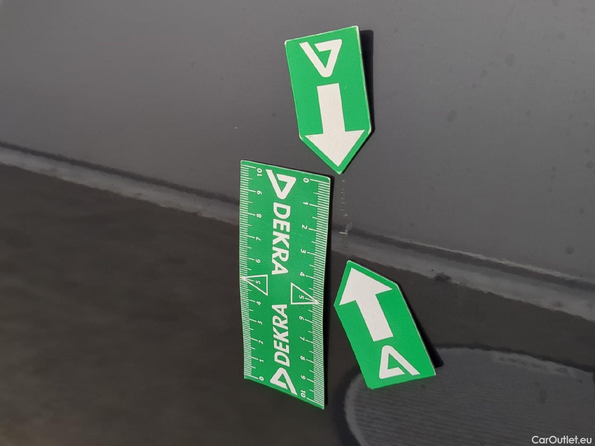  Hyundai  i30 HYUNDAI  Sport Wagon / 2020 / 5P / Break 1.0 T-GDI 120 MHEV DCT-7 N LINE SW #21