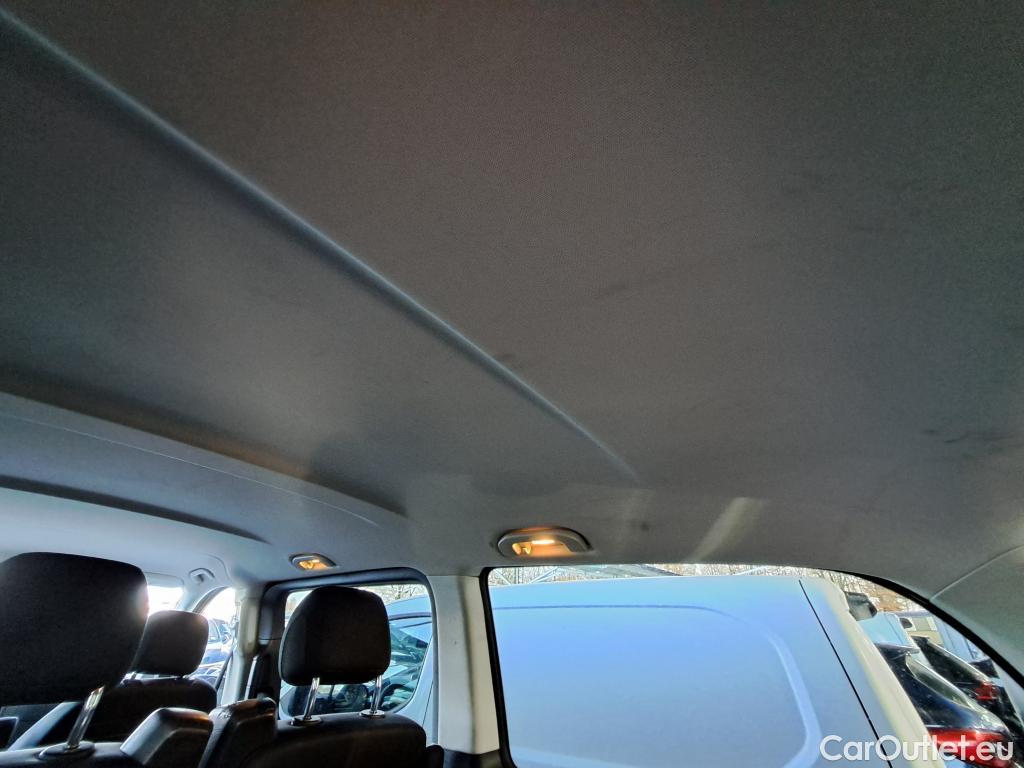  Mercedes  Vito MERCEDES-BENZ  Tourer Long 4p Combi 114 CDI Long Select #42