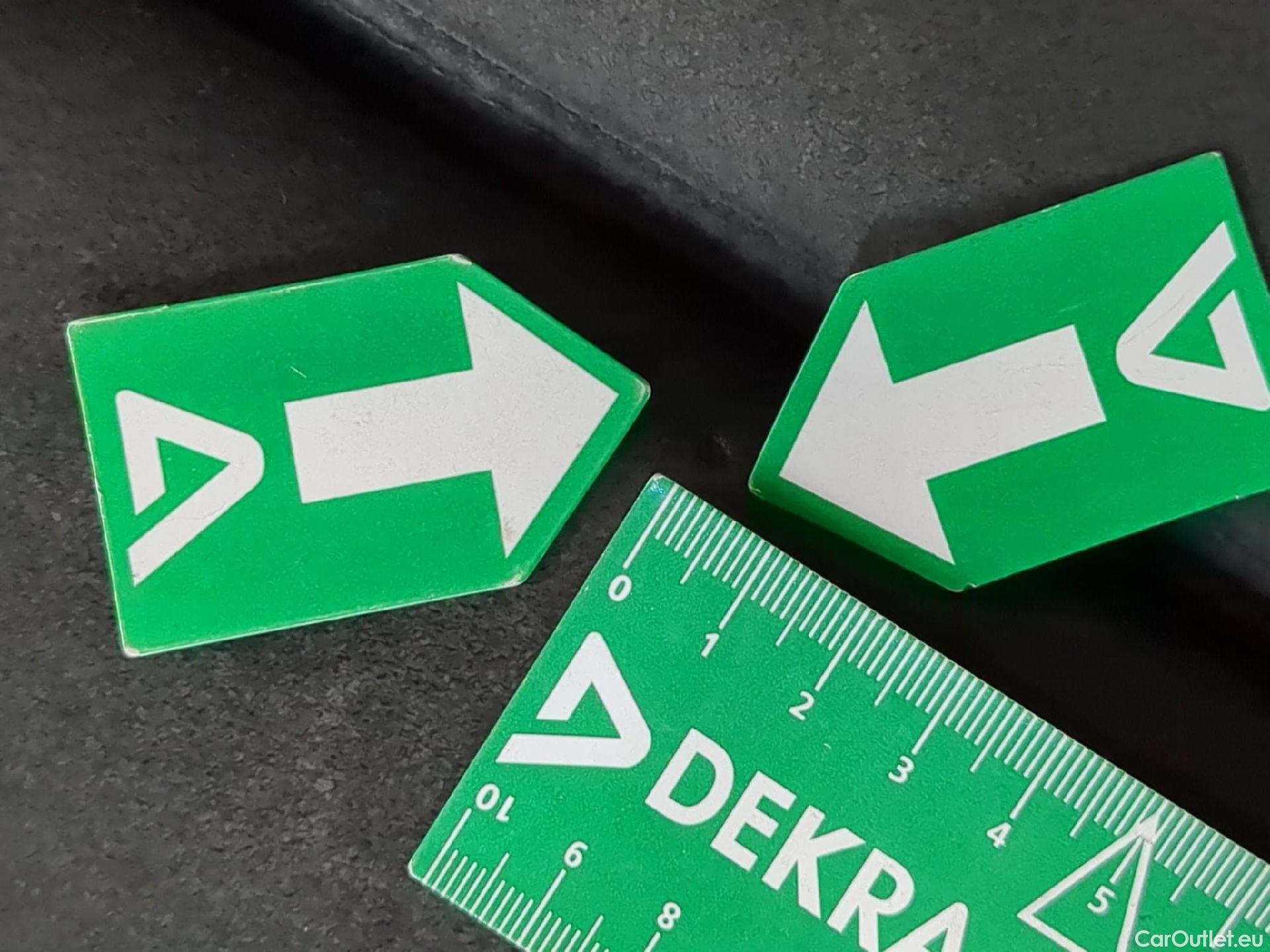  Hyundai  i30 HYUNDAI  Sport Wagon / 2020 / 5P / Break 1.0 T-GDI 120 MHEV DCT-7 N LINE SW #4