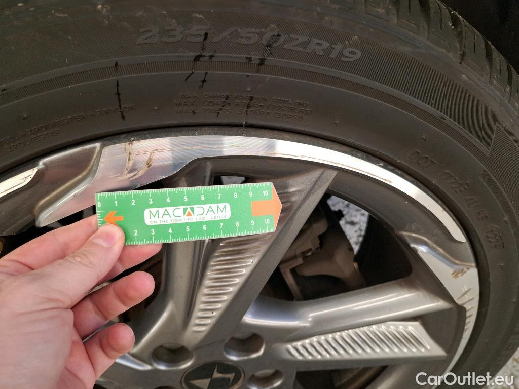  DS  DS7 DS DS 7 Crossback / 2017 / 5P / SUV PureTech 180 Automatique So Chic #40