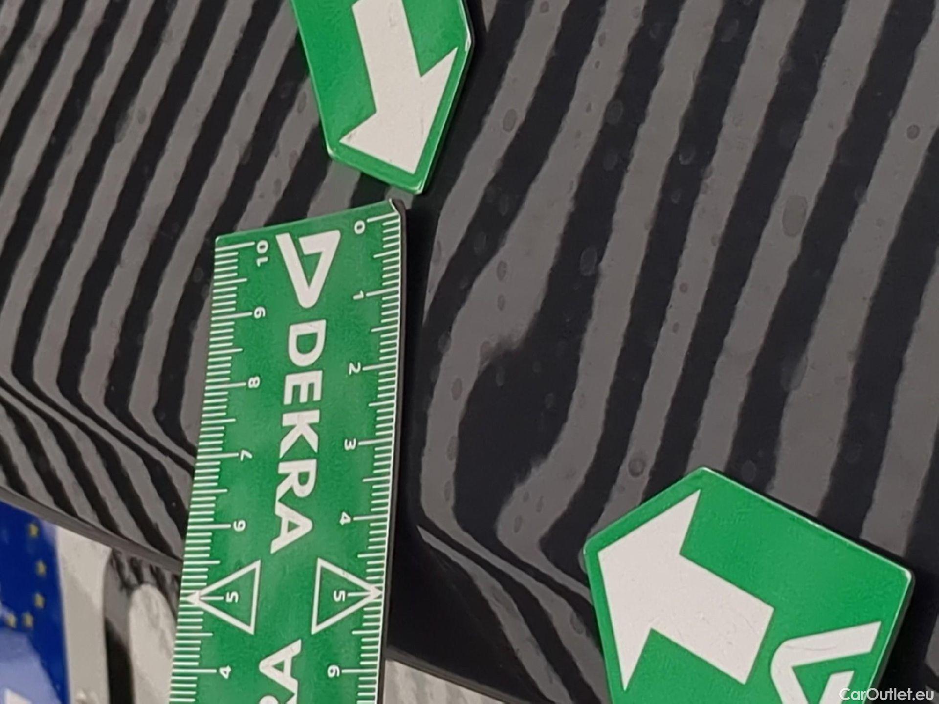  Hyundai  i30 HYUNDAI  Sport Wagon / 2020 / 5P / Break 1.0 T-GDI 120 MHEV DCT-7 N LINE SW #31