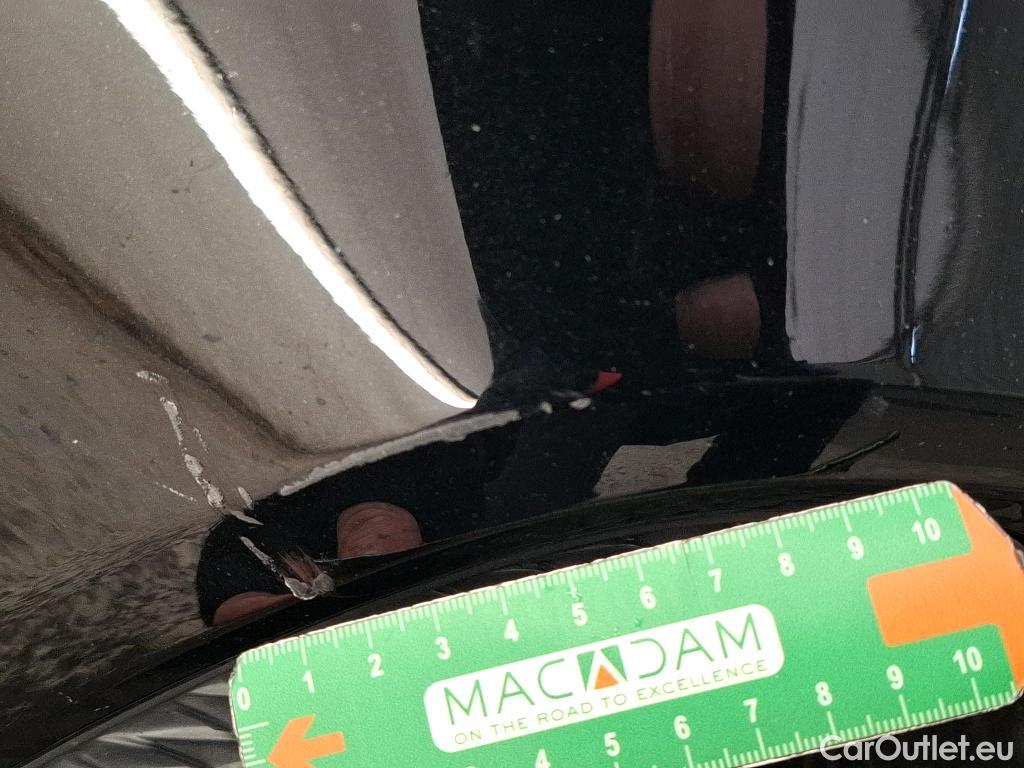  Mercedes  A-Klasse MERCEDES-BENZ Classe A Compact / 2018 / 5P / Berline A 220 d Progressive Line 8G-DCT #12