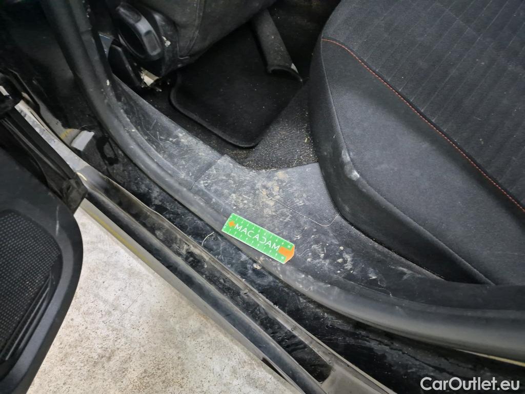  Peugeot  208  Active Business 1.5 HDi 100CV BVM6 E6d #64